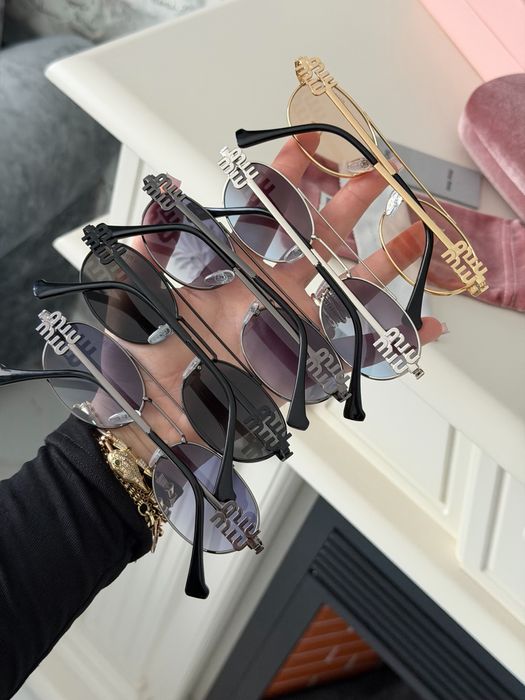 солнцезащитные очки Miu Miu полный комплект