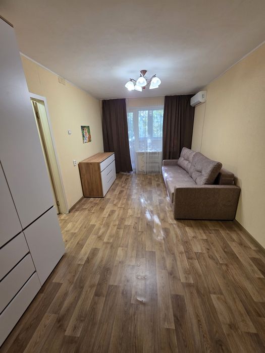 Сдам 2х.ком квартиру на Парусе