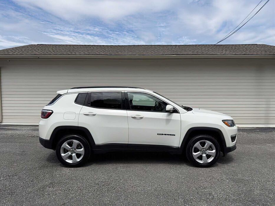 Jeep Compass Latitude      2019
