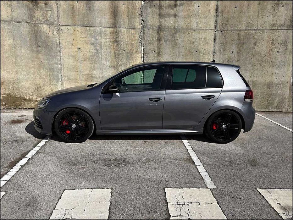 Volkswagen Golf R - Excelente Estado