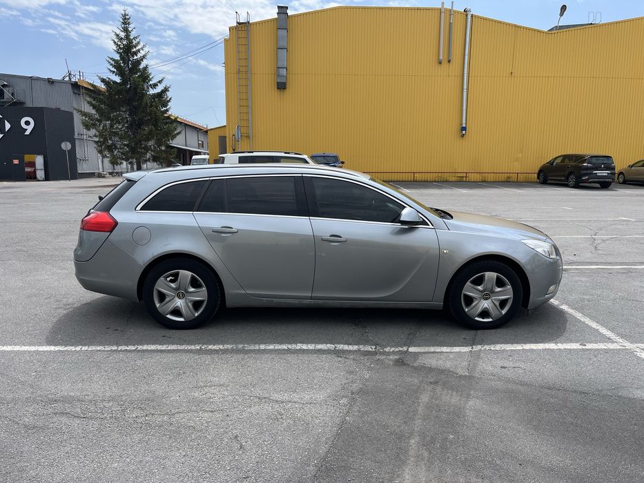 Продам Opel Insignia