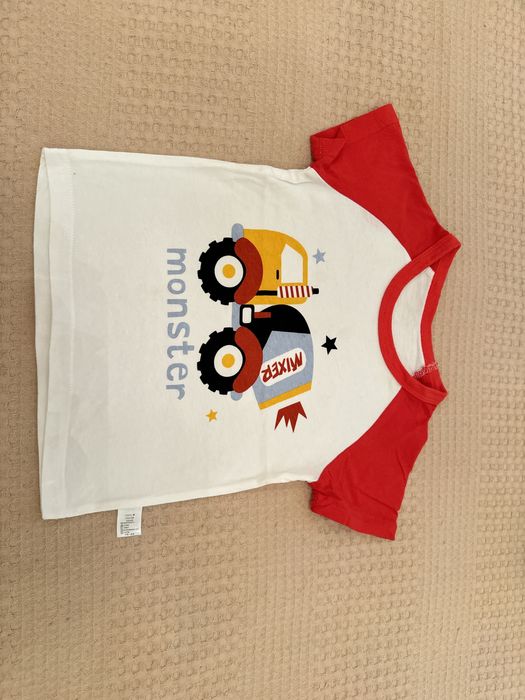 Футболки з класними принтами. 18-24міс та 24-36міс, зріст 92-98