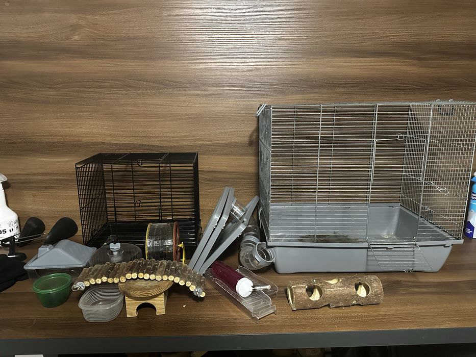 Dwie klatki dla chomika + wiele gratisow