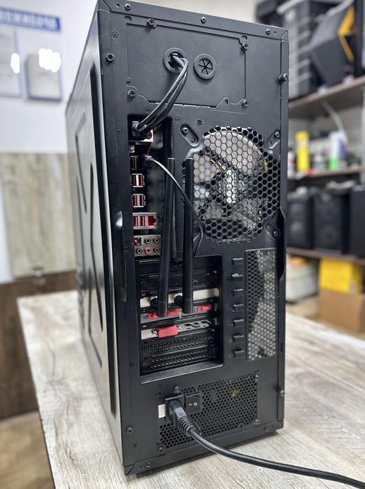 Ігровий ПК/CPU 18C, 36T/RAM 32Gb/GTX 1070 8Gb/SSD 256Gb/HDD 1Tb