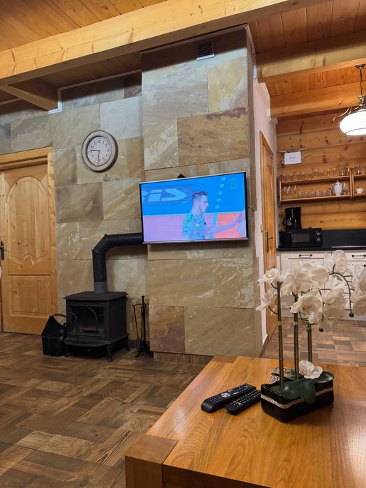 WILLA NAD POTOKIEM – drewniany dom w górach dla 10 osób