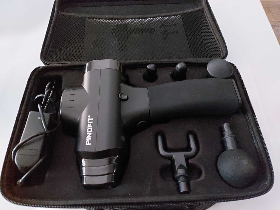 PINOFIT® Physio Boost  – wibrujący pistolet do masażu