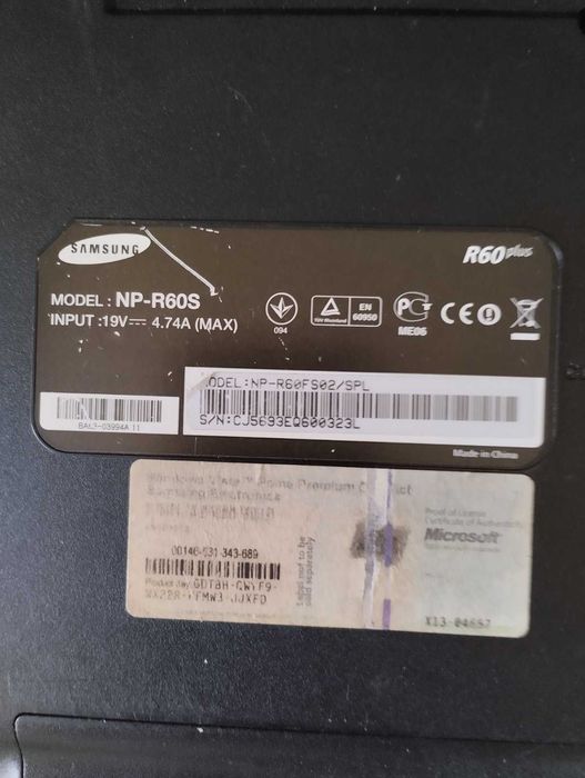 Ноутбук самсунг  р 60 плюс  и сенс р 470. + диск ХДД 160 ггб. Вин 10