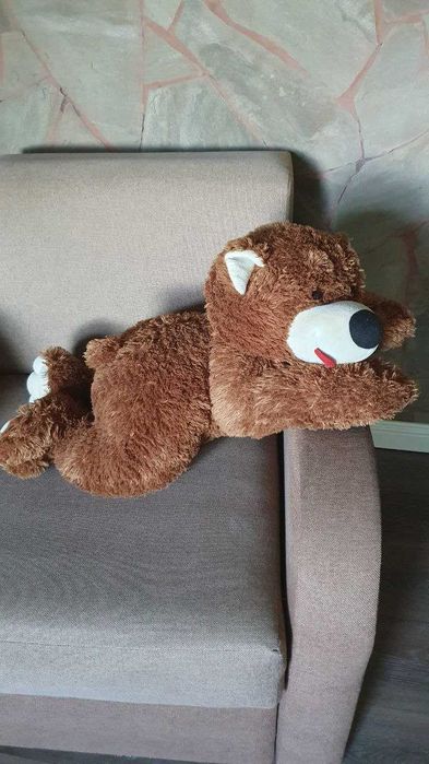 Ведмедик плюшевий