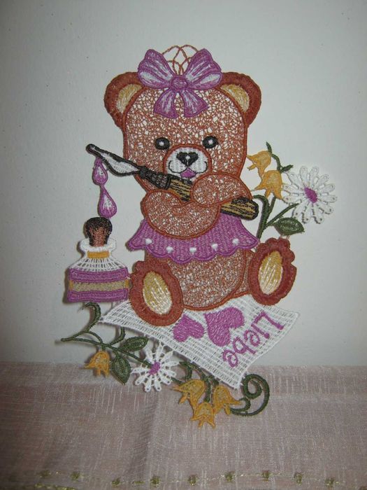Zawieszka gipiura ozdoba do okna miś 15 / 20 cm