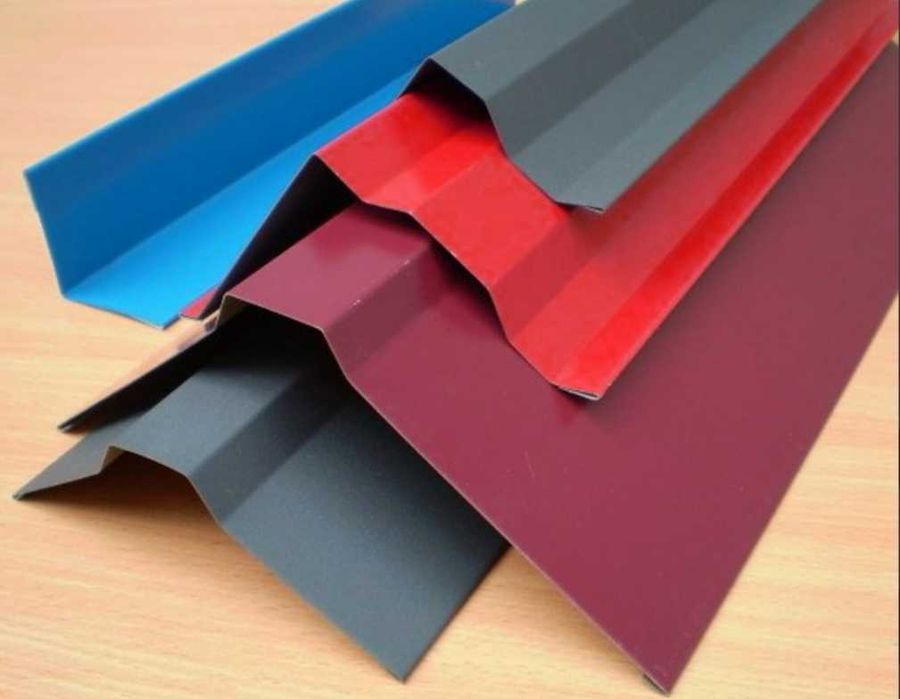 Отливы Гладкий лист Конек кровельный  Коньки Планки Отливы Уголок