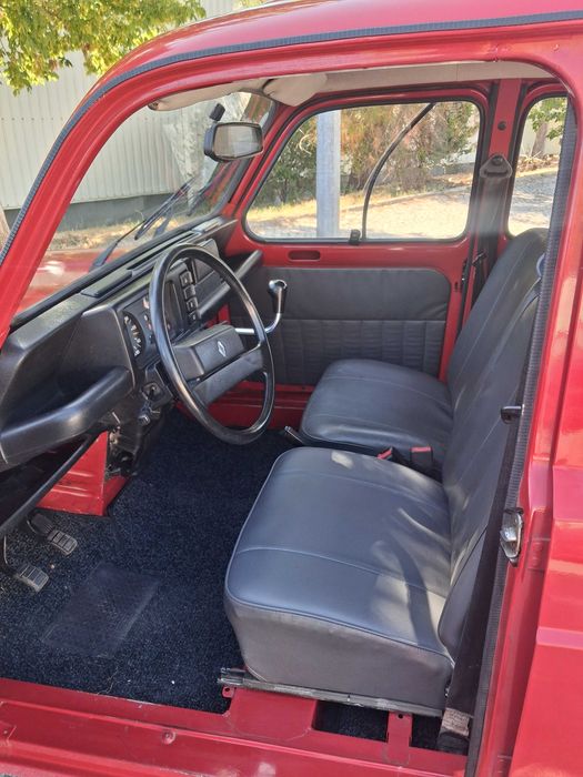 Renault 4 — fotografia 5