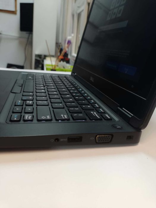 Laptop Dell Latitude 5495 AMD Ryzen 3 PRO 2300U 8GB + Ład
