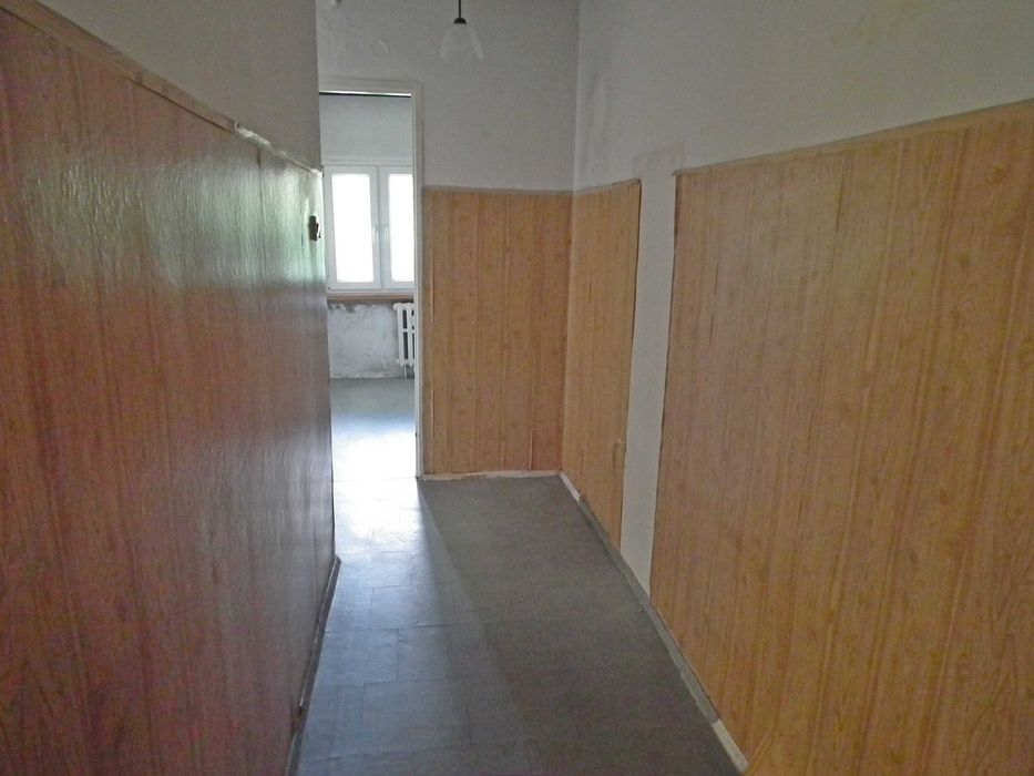 trzypokojowe z balkonem- ścisłe centrum blisko Sądu