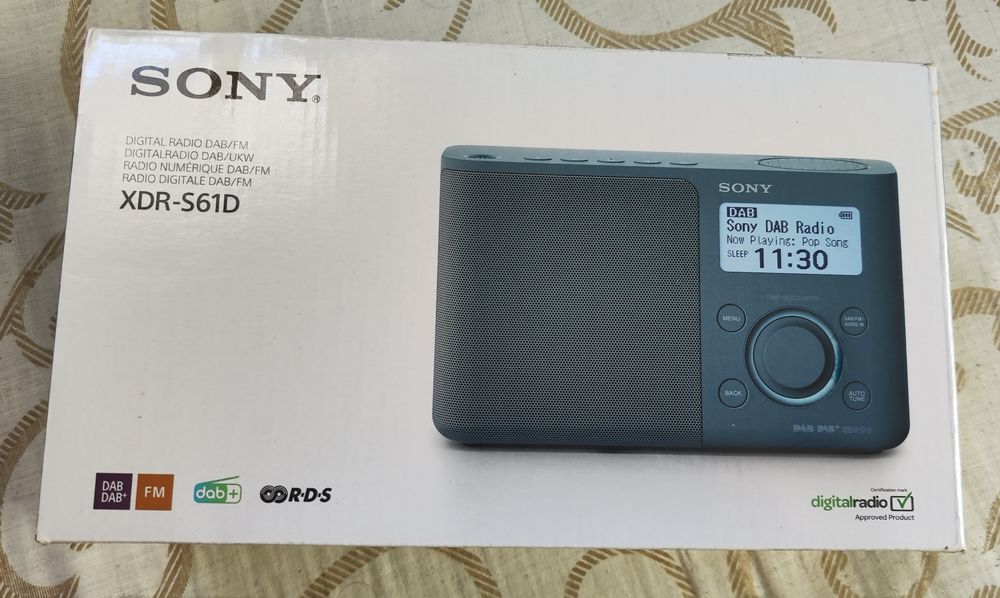 Sony XDR-S61D цифровий радіоприймач, шикарний звук