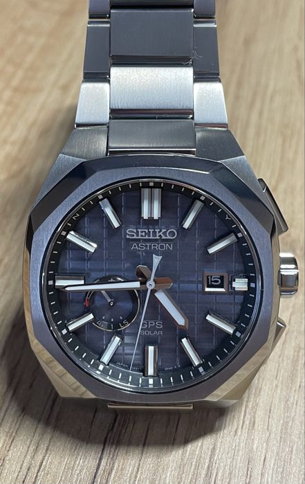 Годинник SEIKO ASTRON GPS SOLAR в ідеальному стані. Одягся декілька разів.
