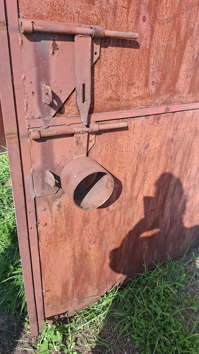 Wynajmę murowany garaż z kanałem i prądem przy ul. Okulickiego w Stalowej Woli - Widok 2