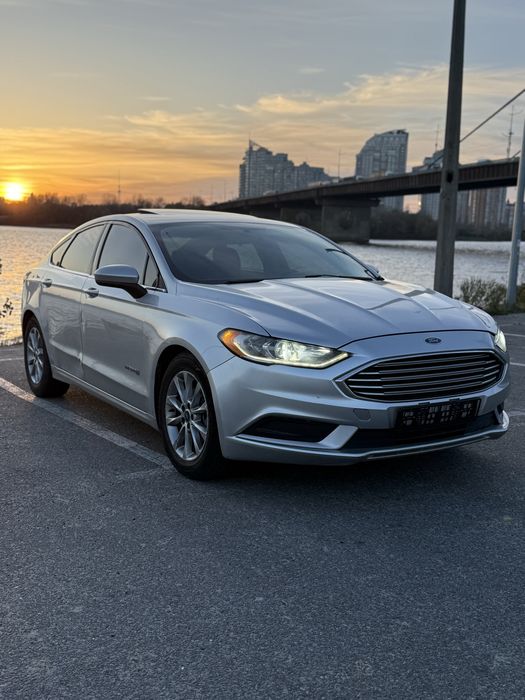 Лучшая аренда авто в Киеве. ford fusion, camaro, camry50-70