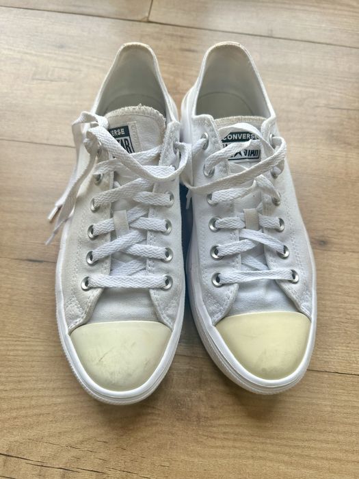 Ténis brancos All Star Converse n.40