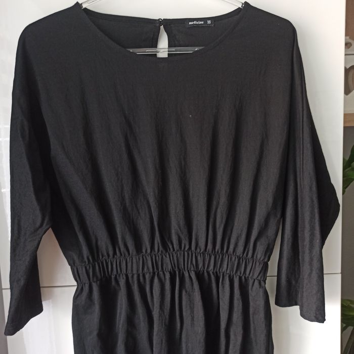 Elegancka sukienka midi czarna Medicine XS