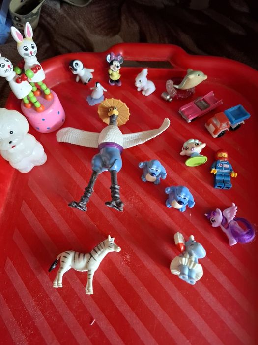 Игрушки детские разные