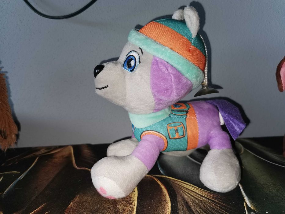 Maskotka psi patrol Everest, pluszak Ewerest psi patrol,