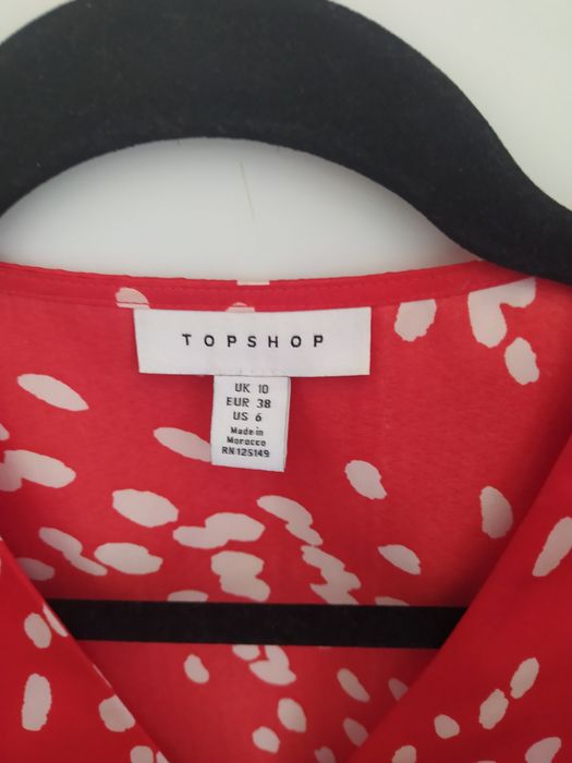 Śliczna bluzka w czerwonym kolorze rozm. 10