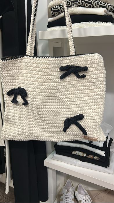 Tote bag em crochet. Varias cores