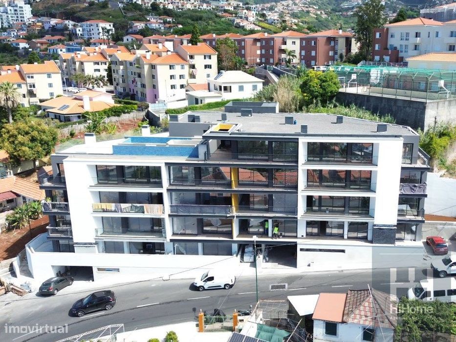 2-Bedroom Apartment in Pico dos Barcelos - Funchal.