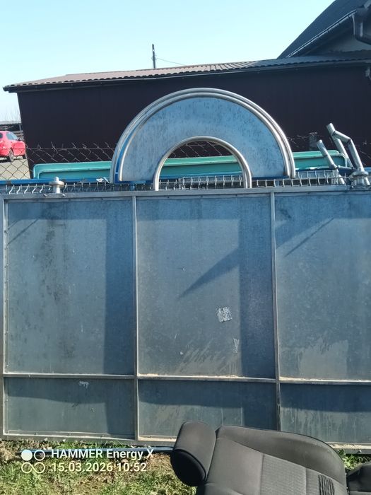 Sprzedam duże tablice ogłoszeń,zamykane