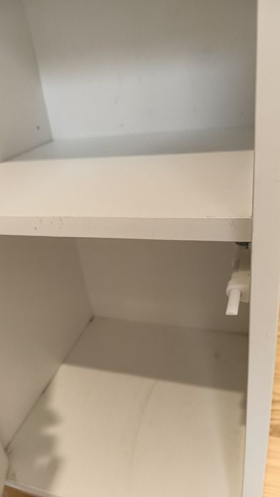 Móvel Eket IKEA com porta