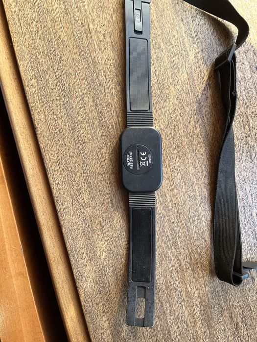 Relógio reebok com fita de peito