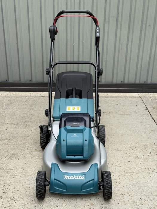 Акумуляторна газонокосарка Makita DLM463 косарка
