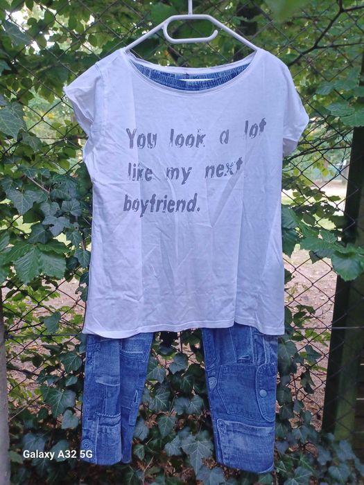 Damska śliczna Piżama 2 -częściowa marki Akme rozmiar M/L.