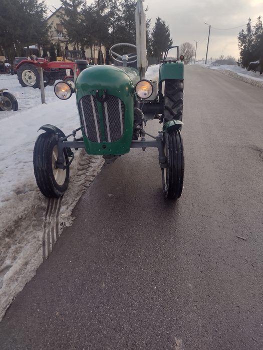 Ursus C325/328-zarej,ubezp