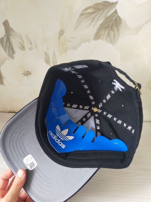 Чоловіча кепка Adidas