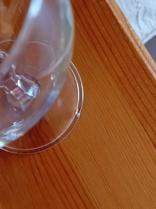 18 copos de vidro de pé alto