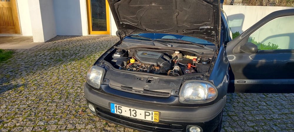 Renault Clio II 1.9 Diesel ano 2000