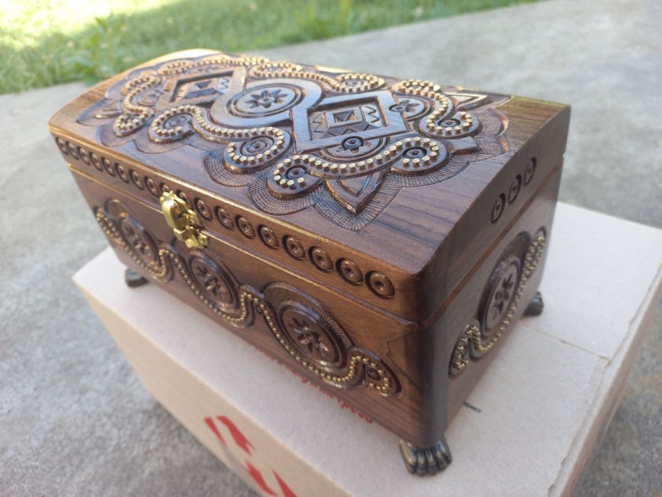 Скриня подарункова