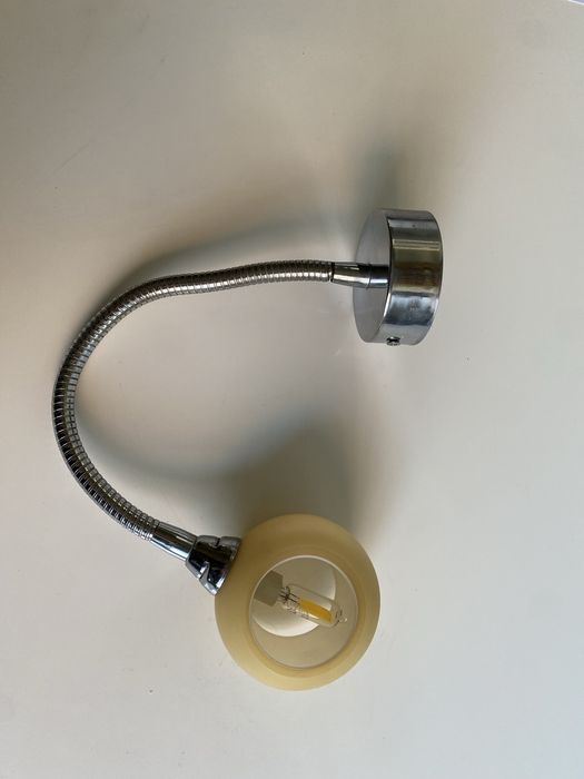 Lampa łazienkowa