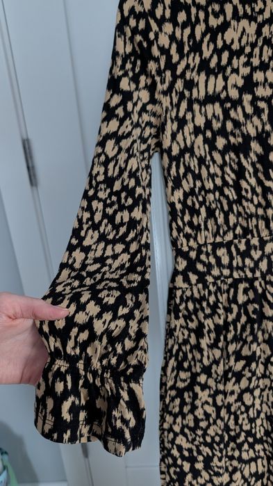 Сукня з принтом лео