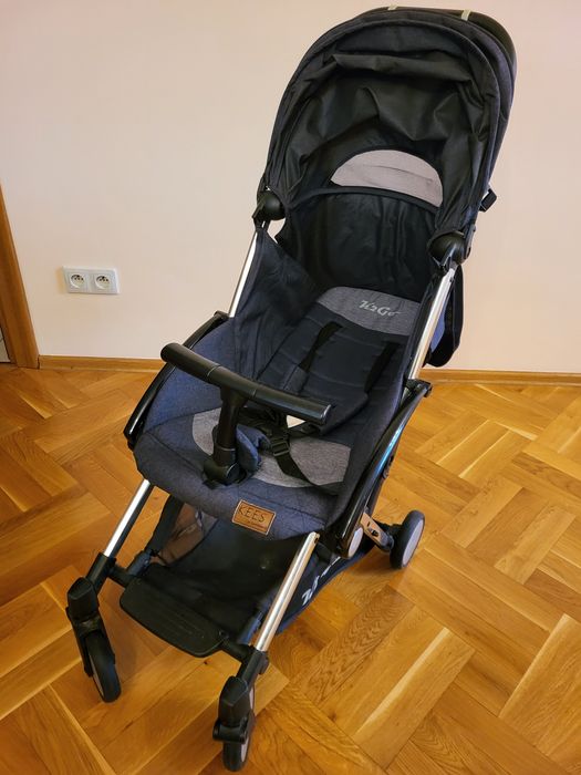 Składany wózek spacerówka Kiss K2GO z akcesoriami