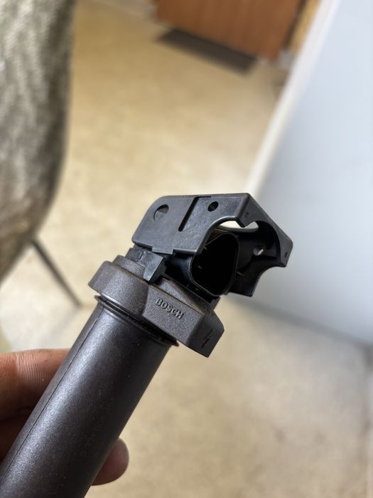 Cewki zaplonowe Bosch BMW N42  0221504464