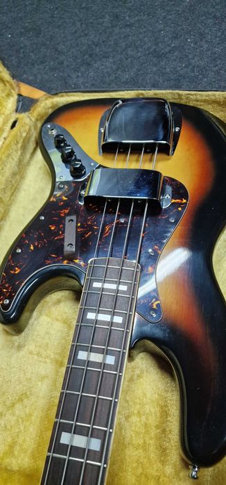 Gitara Basowa Fresher Jazz Bas Made in Japan