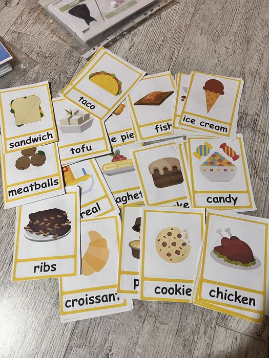 Карти ігри наглядний матеріал для дітей