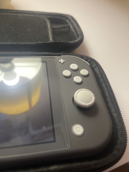 Nintendo Switch Lite 128gb K€FIR