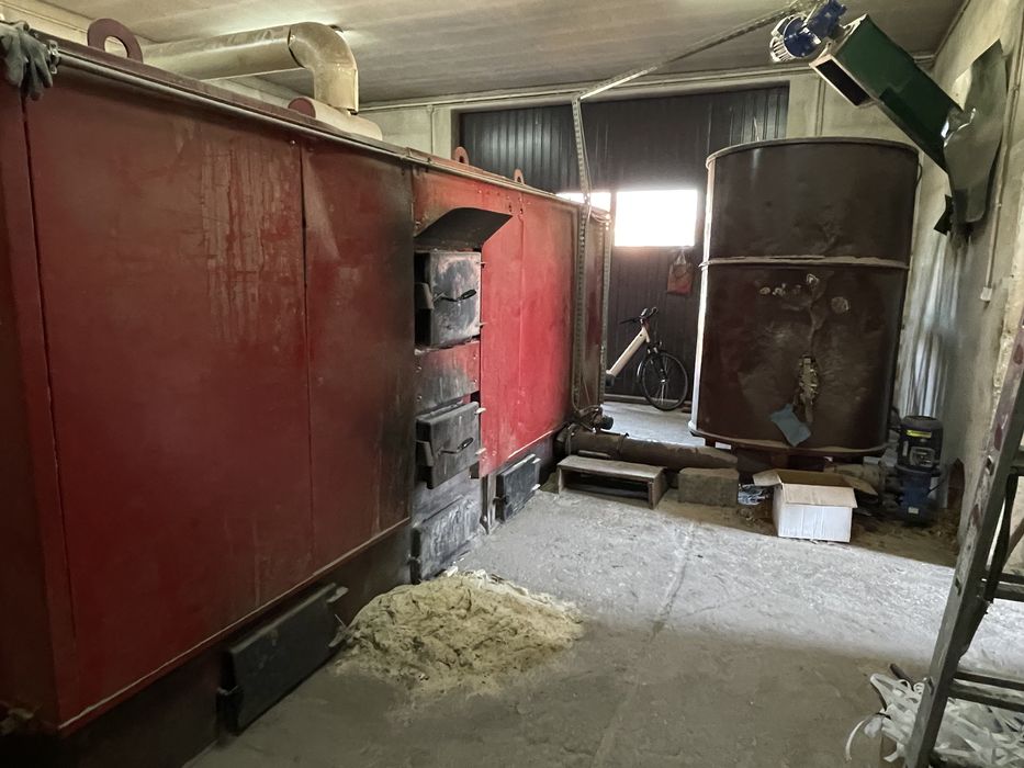 DO KONCA TYG Kocioł AZSO Uniwex 1000kW na biomase zrebke trociny piec
