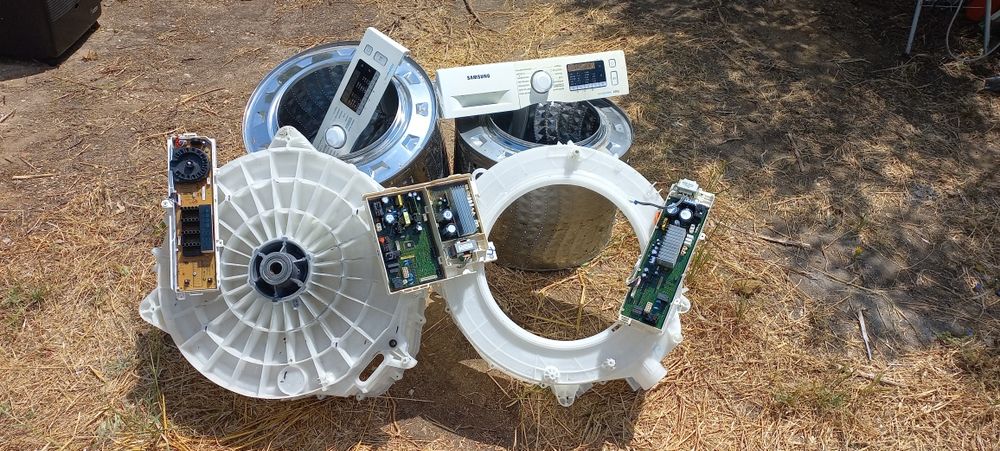 Máquina Lavar  e Secar    SAMSUNG  8 kg. E Vendo de Todas As Peças .Placas.Cubas.Borrachas. todas As Marcas.Entrega Grátis