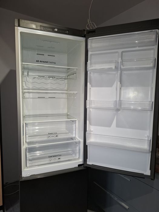 Lodówka odówka SAMSUNG RB37J501MB1