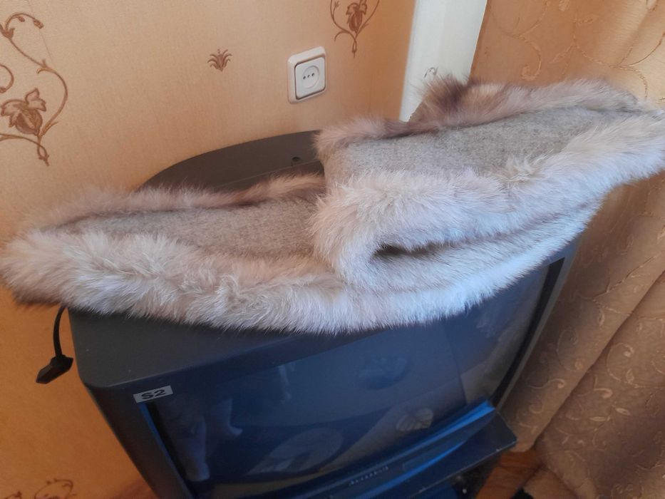 Меховые изделия(норка,песец)