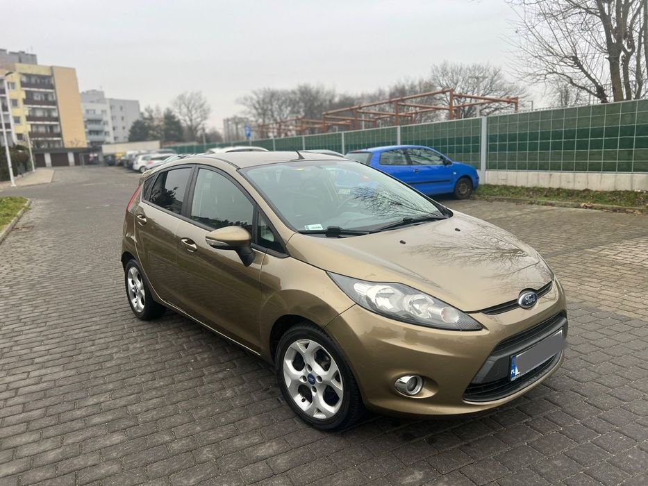 Ford Fiesta 1.4 Benzyna Polski Salon Gold X Podgrzewana Szyba Czujniki Parkowania